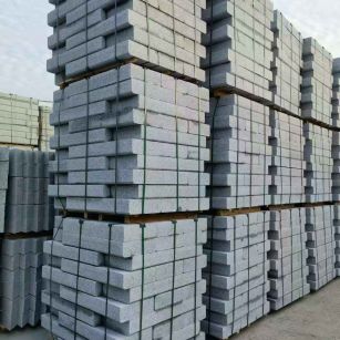 吉林市 路沿石（路侧石），颜色一致，尺寸标准