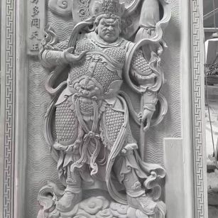 吉林市 芝麻灰花岗岩人物雕刻——多闻天王