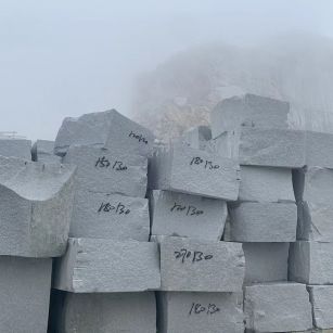 吉林市芝麻白花岗石