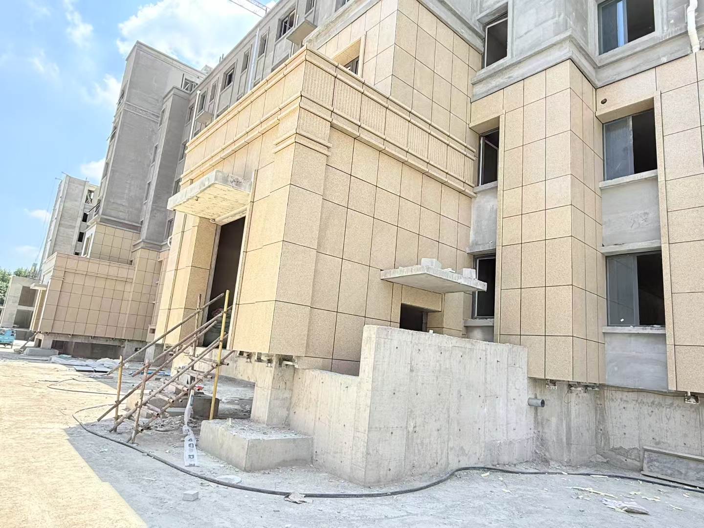 吉林市 黄金麻干挂，工地实拍