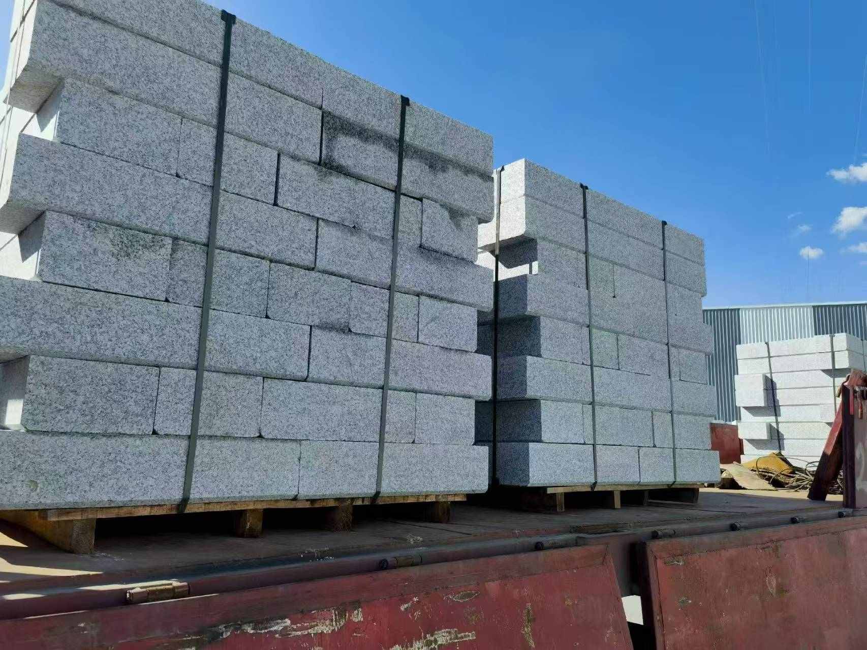 吉林市 路沿石装车出货